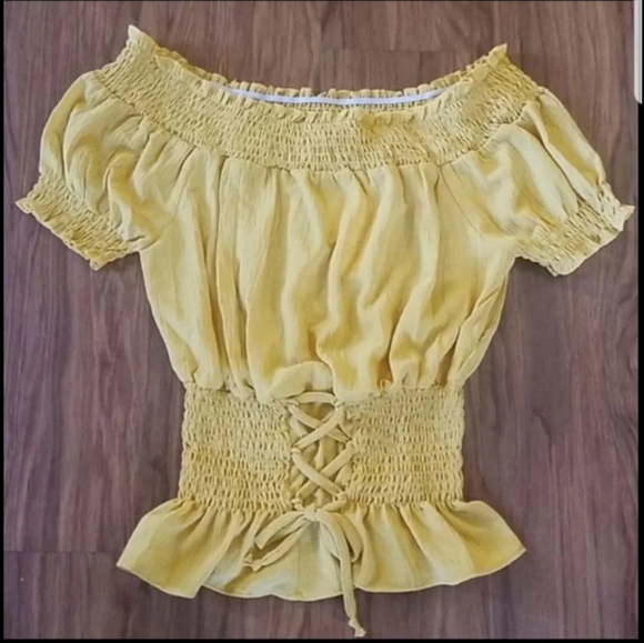 NWT Smocked Lace-Up Off The Shoulder Top - Picture 3 of 12